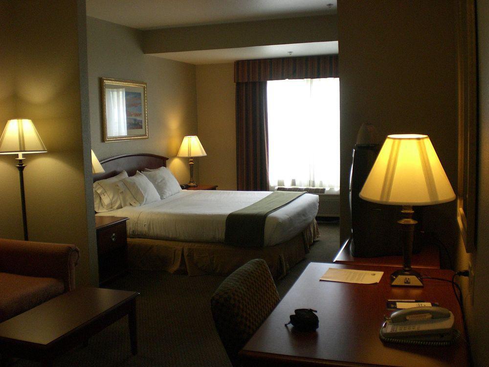 Holiday Inn Express- West Sacramento By Ihg Δωμάτιο φωτογραφία