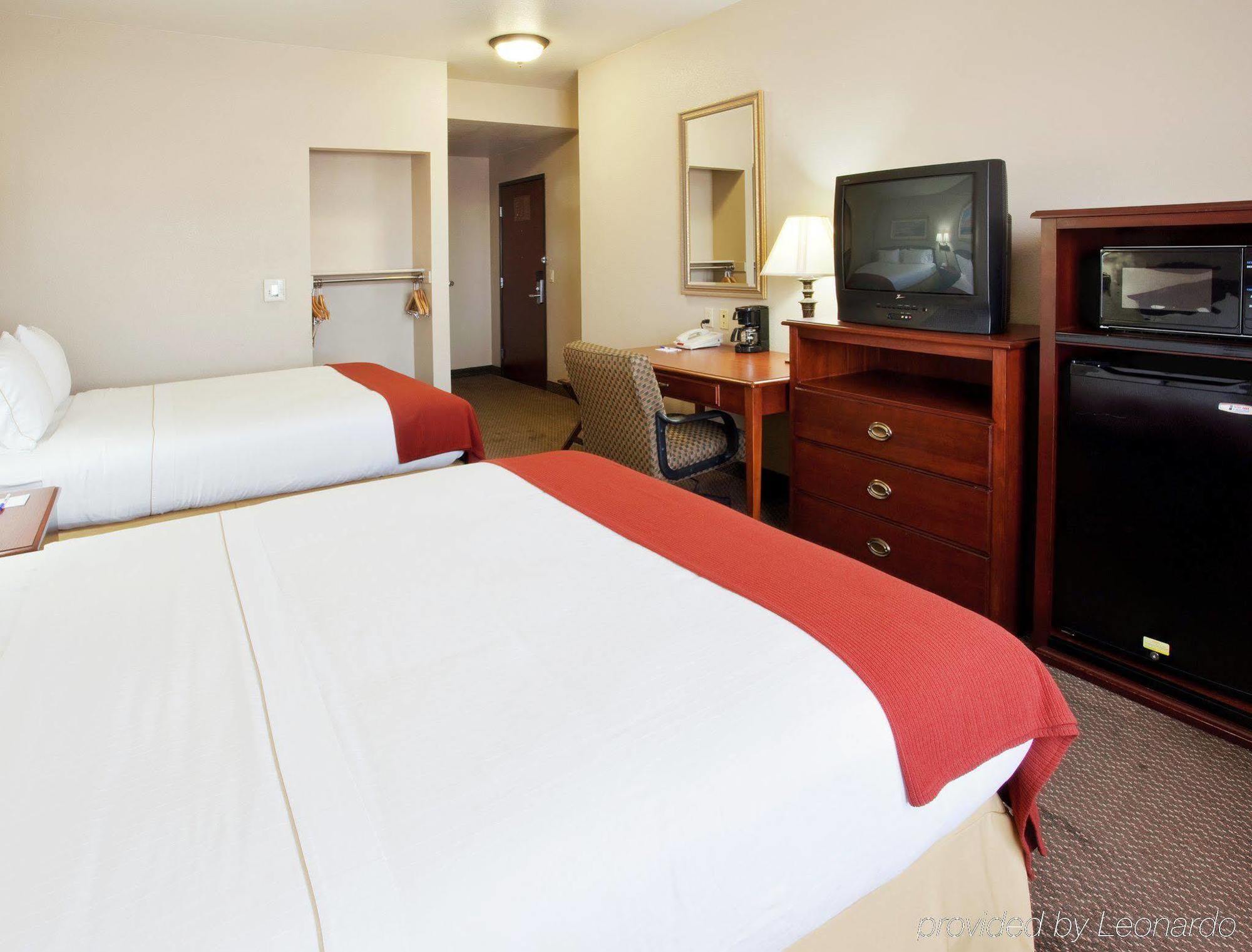 Holiday Inn Express- West Sacramento By Ihg Δωμάτιο φωτογραφία